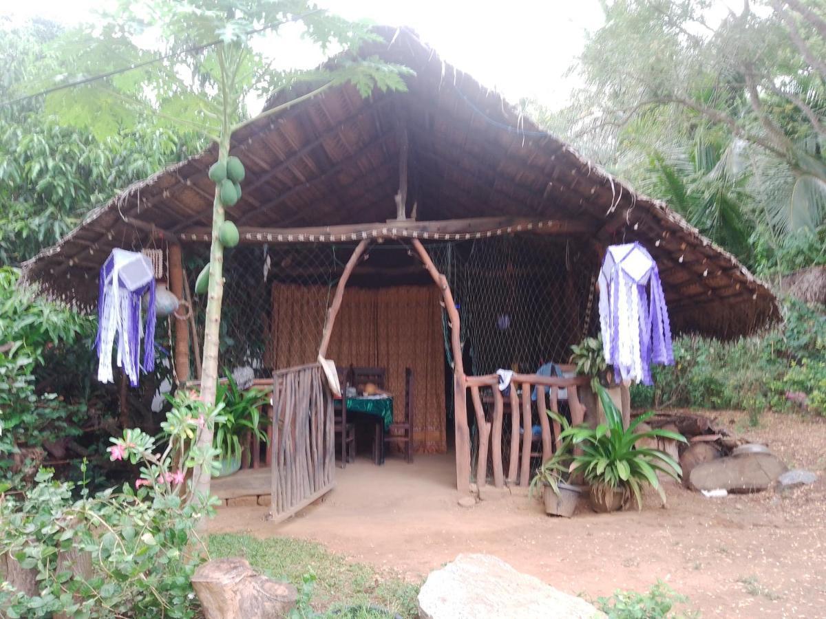 Kalimetiya Beach Cabana Hungama Exterior photo